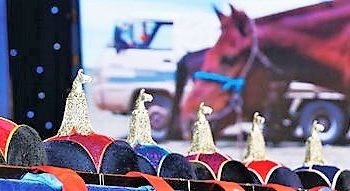 Тод манлай, манлай, алдарт уяач цолны болзол хангасан уяачид