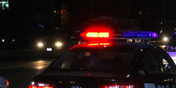 СЭРЭМЖЛҮҮЛЭГ: 4 настай охиныг ээжийнх нь хамт хутгалж, амь насыг нь хохироожээ