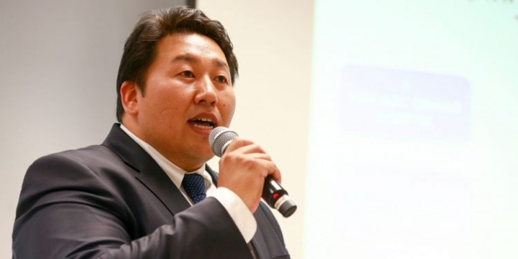 ҮАБЗ-ийн нарийн бичгийн дарга Ц.Хуланг дуудаж сануулга өгчээ