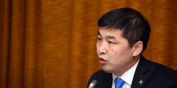 О.Баасанхүү: Манайд ажил хийхгүй, халамж хүлээдэг сэтгэлгээ нийтлэг болчихсон. Энэ бол “Монгол Мадуро”-г бий болгож буй хөрс