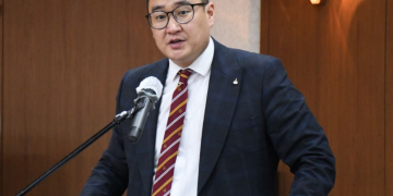 Ашиг малтмал газрын тосны газрын дарга П.Баянбаатар та ажлаа хийнэ үү